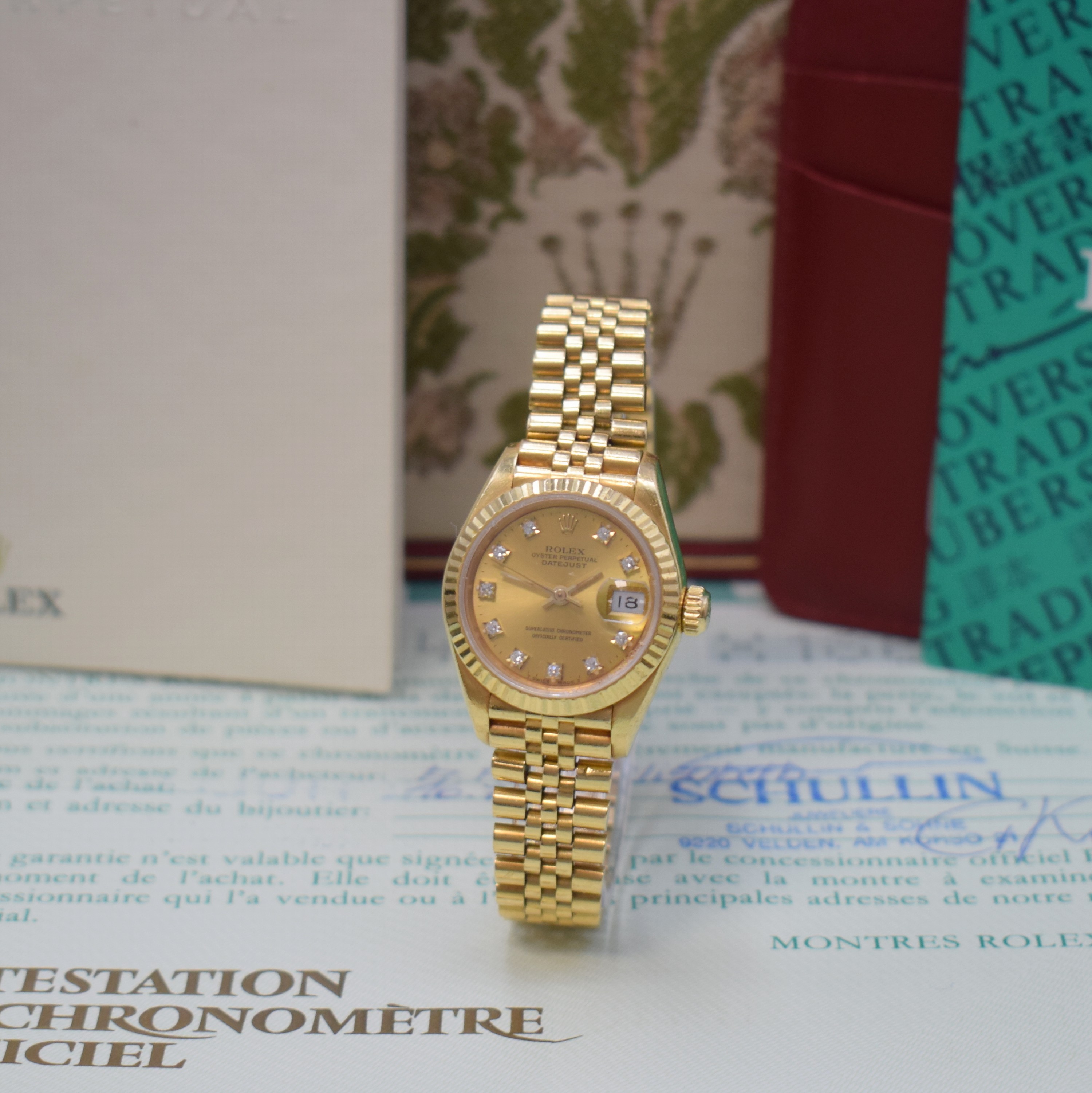 ROLEX Damenarmbanduhr Oyster Perpetual Datejust Referenz 69178, Schweiz verk. lt. beil. Zertifikat 07/1992, Automatik, Chronometer der Superlative in ...