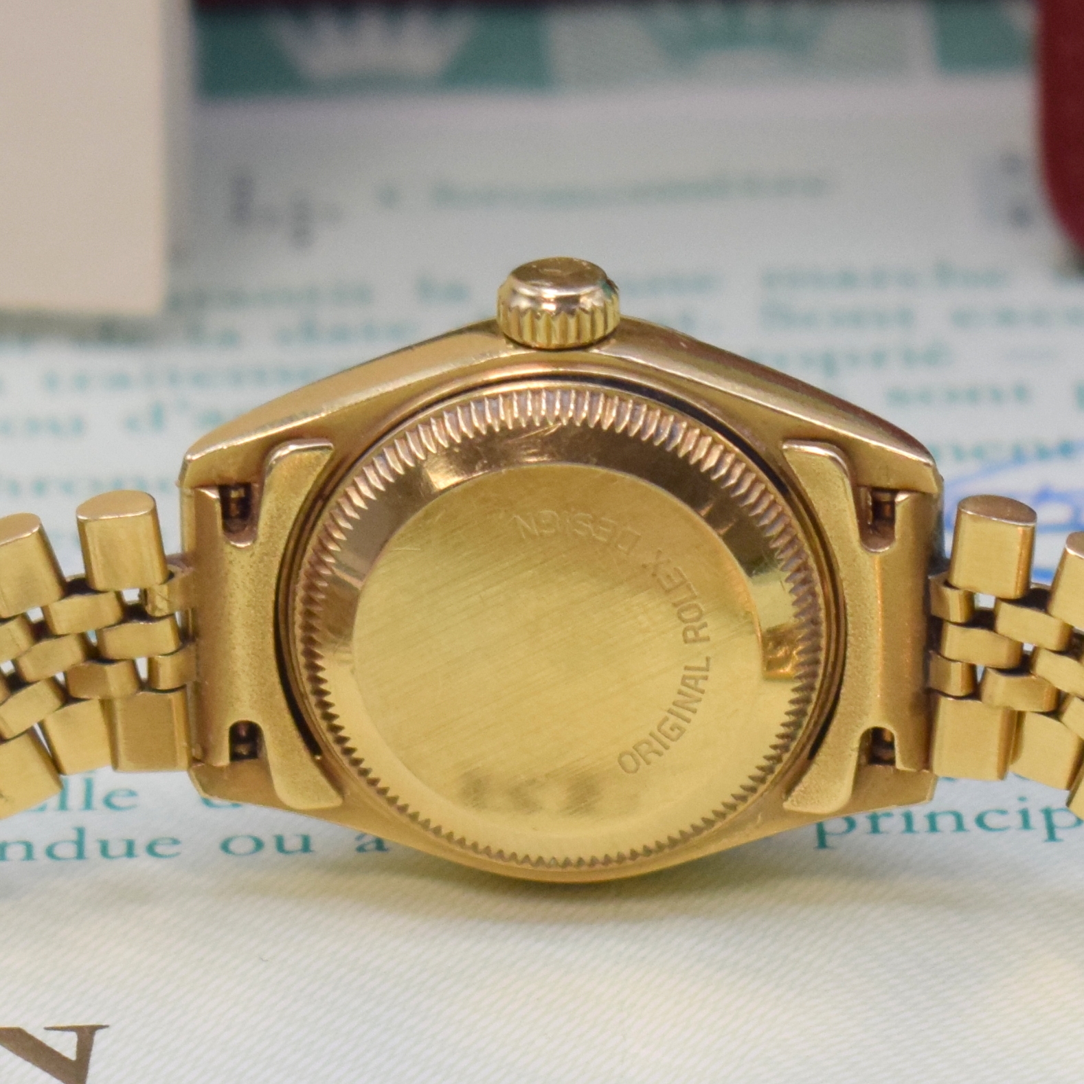 Detail e: ROLEX Damenarmbanduhr Oyster Perpetual Datejust Referenz 69178, Schweiz verk. lt. beil. Zertifikat 07/1992, Automatik, Chronometer der Superlative in ...