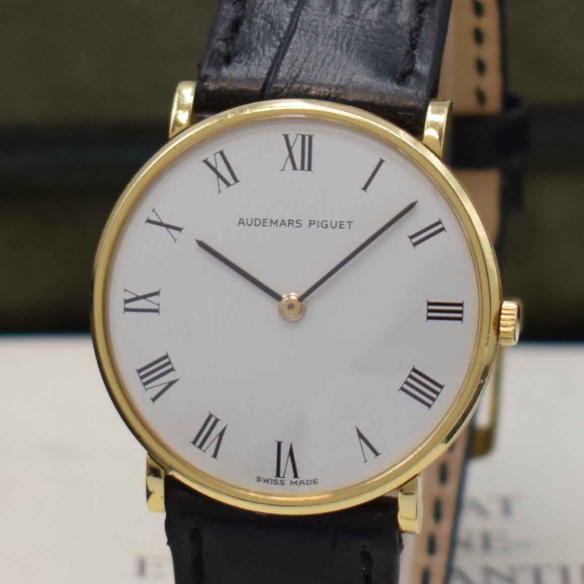 Detail a: AUDEMARS PIGUET Classic Armbanduhr in GG 750/000 Referenz BA25125, Schweiz verk. lt. beil. Zertifikat in October 1987, Handaufzug, Boden aufgedr., ...
