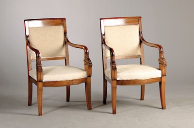 Image 26760757 - Pair of armchairs, France, around 1830, solid mahogany, armrests in the form of stylized dolphin heads with scale carving, upholstered seat and back, upholstery fabric slightly stained, height approx. 88 cm, sh. approx. 41 cm, condition 2
