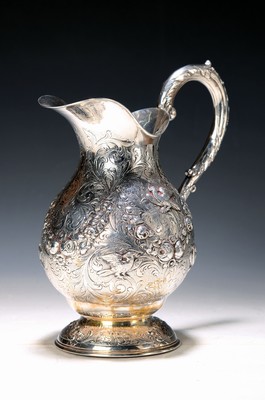 Image 26762441 - Handled jug, German, around 1900, 800 silver, rich flat decoration with tendrils, flower garlands and birds, re-engraved, master's markunidentified, height 24 cm, approx. 750g