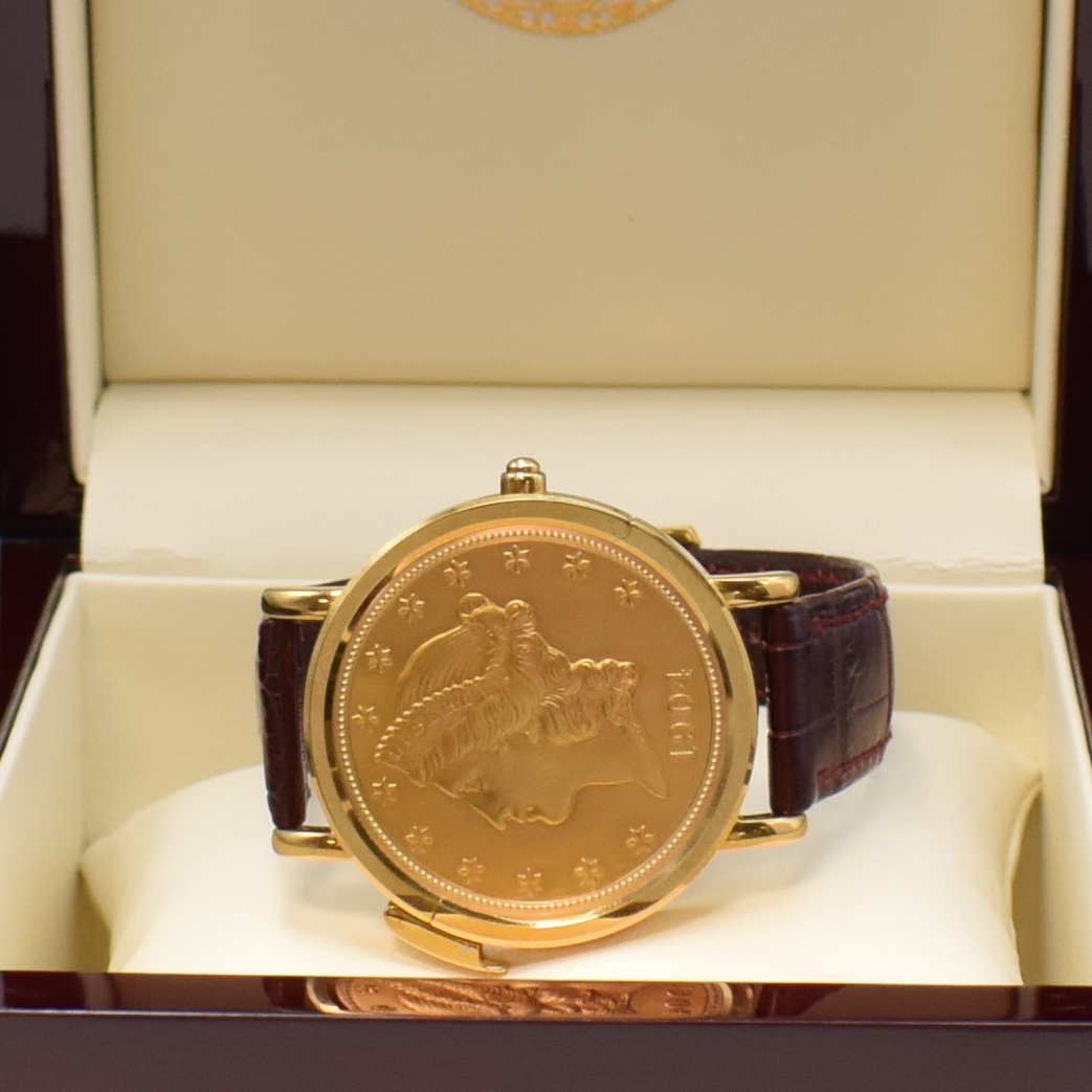 Detail l: KURT SCHAFFO seltene Twenty Dollars Münzarmband-/Taschenuhr mit skelettiertem Werk, Schweiz um 1995, Handaufzug, Geh. in GG 750/000, Lederband m. ...