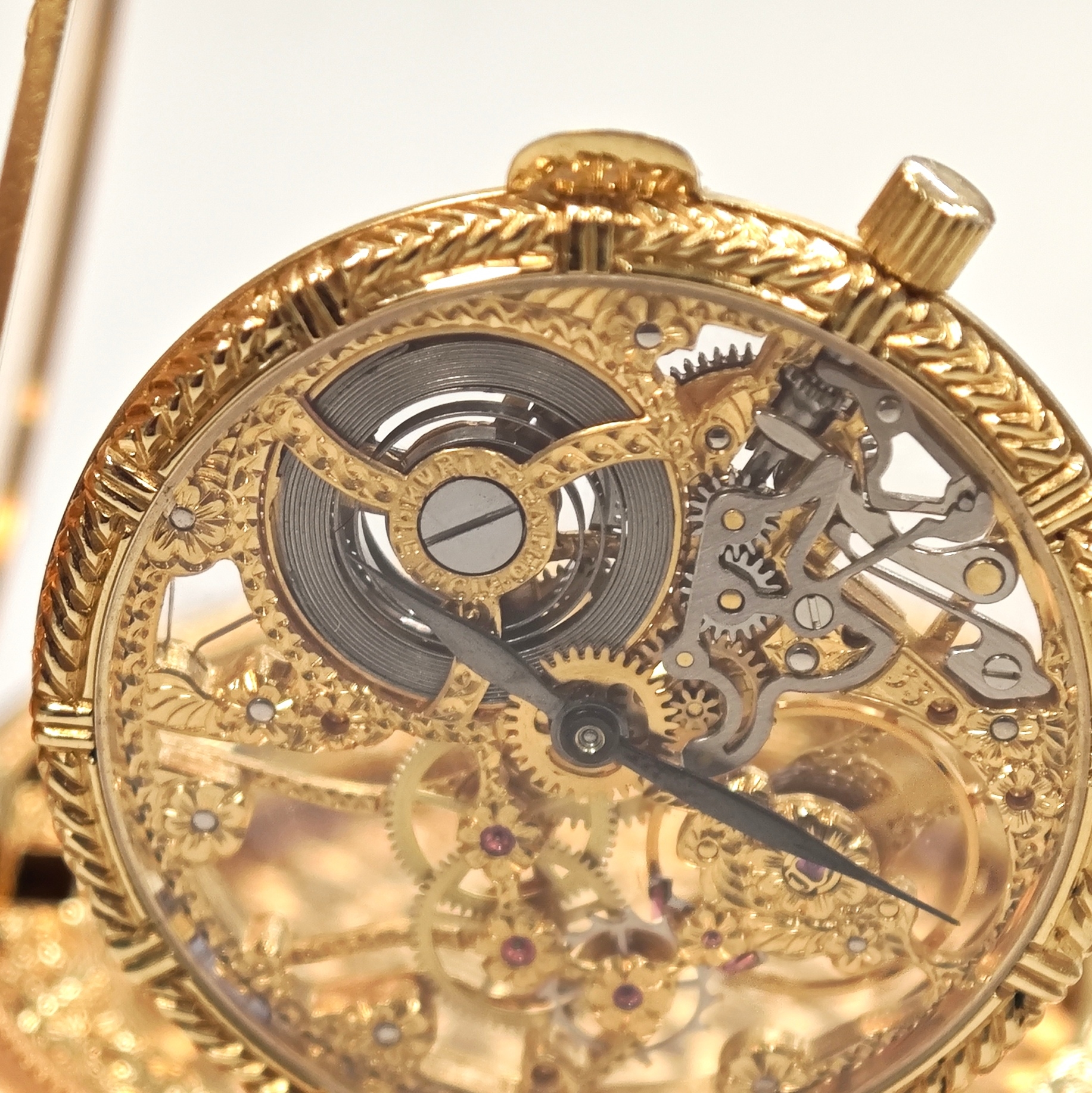 Detail m: KURT SCHAFFO seltene Twenty Dollars Münzarmband-/Taschenuhr mit skelettiertem Werk, Schweiz um 1995, Handaufzug, Geh. in GG 750/000, Lederband m. ...