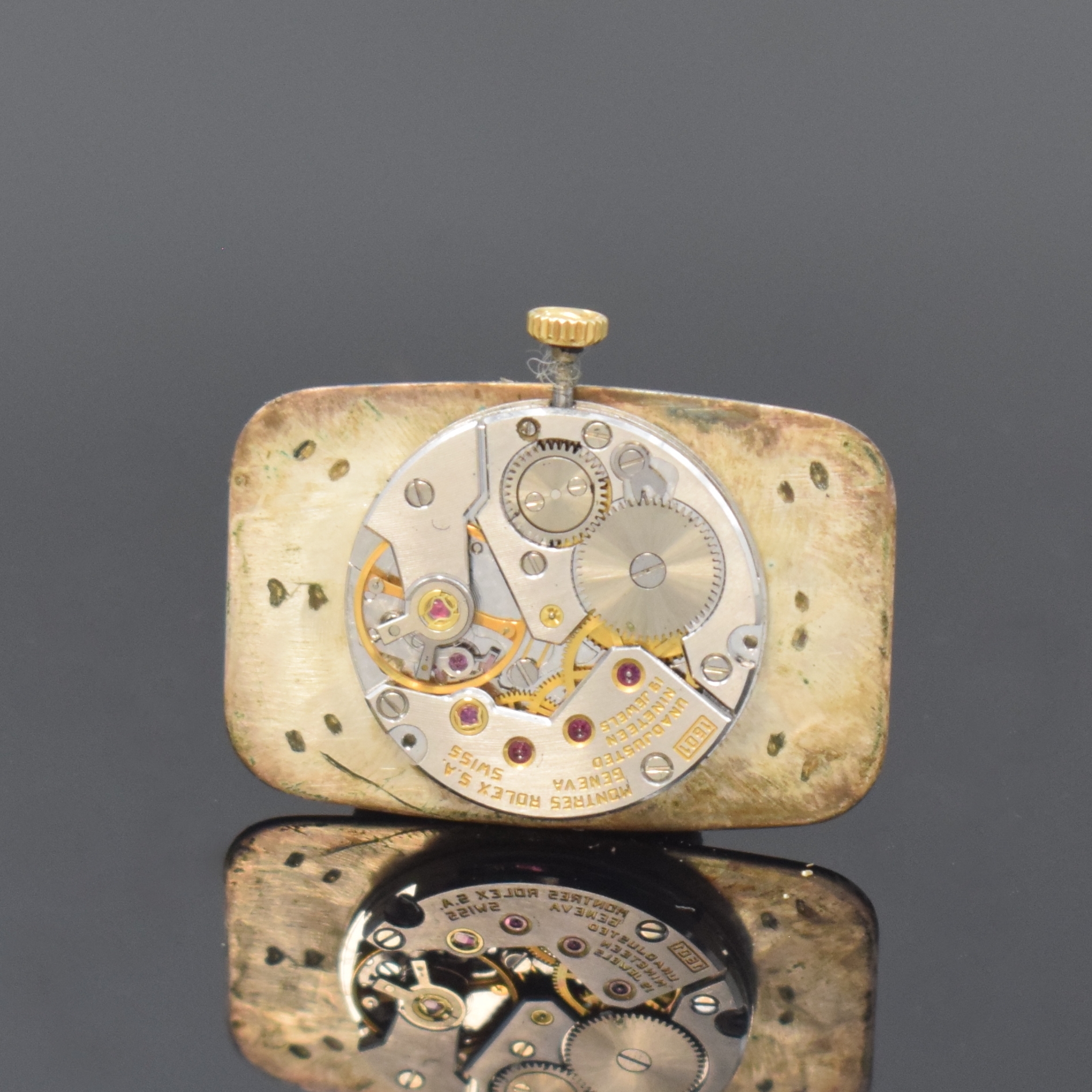 Detail e: ROLEX Cellini seltene Armbanduhr in GG 750/000 Referenz 4108, Schweiz um 1975, Handaufzug, leicht gerundetes rechteckiges Geh., Boden aufgedr., orig. ...