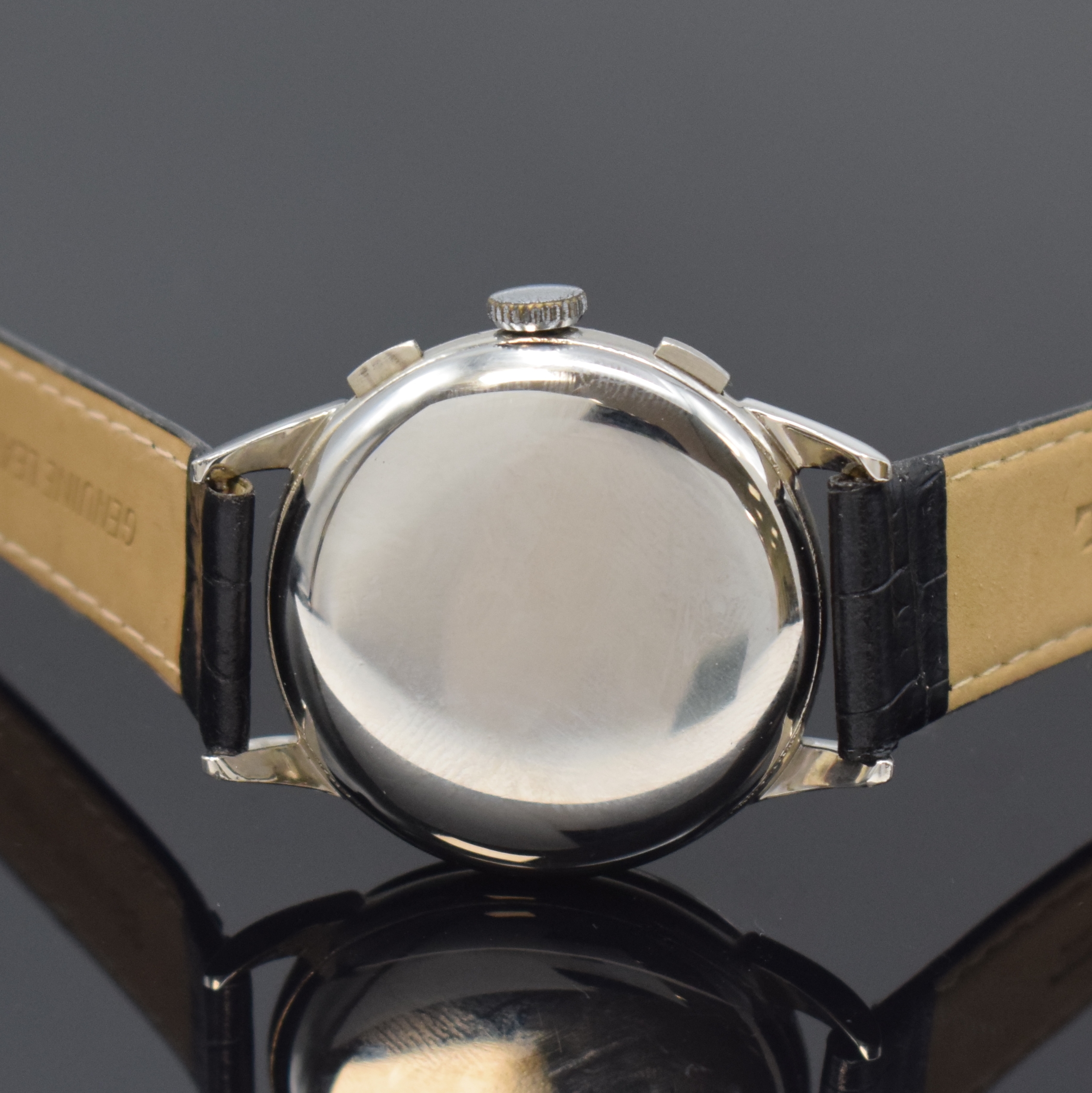 Detail c: MARVIN Kaliber Valjoux 22 Armbandchronograph in Stahl, Schweiz um 1945, Handaufzug, 3- tlg. Geh., Boden u. Glasrand aufgedr., silb. Zifferbl. rest., ...