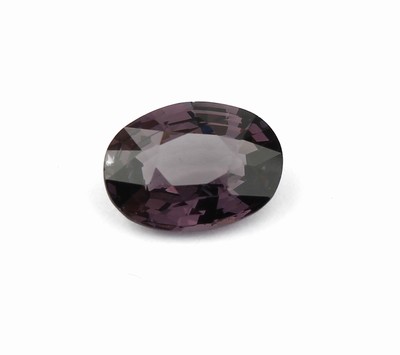 Image 26763359 - Loose nat. spinel, 2.02 ct, oval bevelled, with GIT-expertise Valuation Price: 270, - EUR