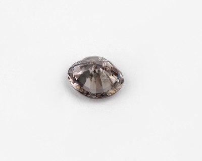 26763391a - Loose nat. spinel, 2.32 ct, light pinkish brown, with IGI-expertise Valuation Price: 400, - EUR