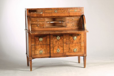 Image 26764538 - Secretary, Louis-Seize, France, around 1780, walnut veneer, partly walnut root, 2 drawers at the bottom, one drawer and 2 blind drawers, roller flap with pull-out writing board, interior division with another 4 drawers, brass fittings, approx. 116x113x52 cm, condition 2-3
