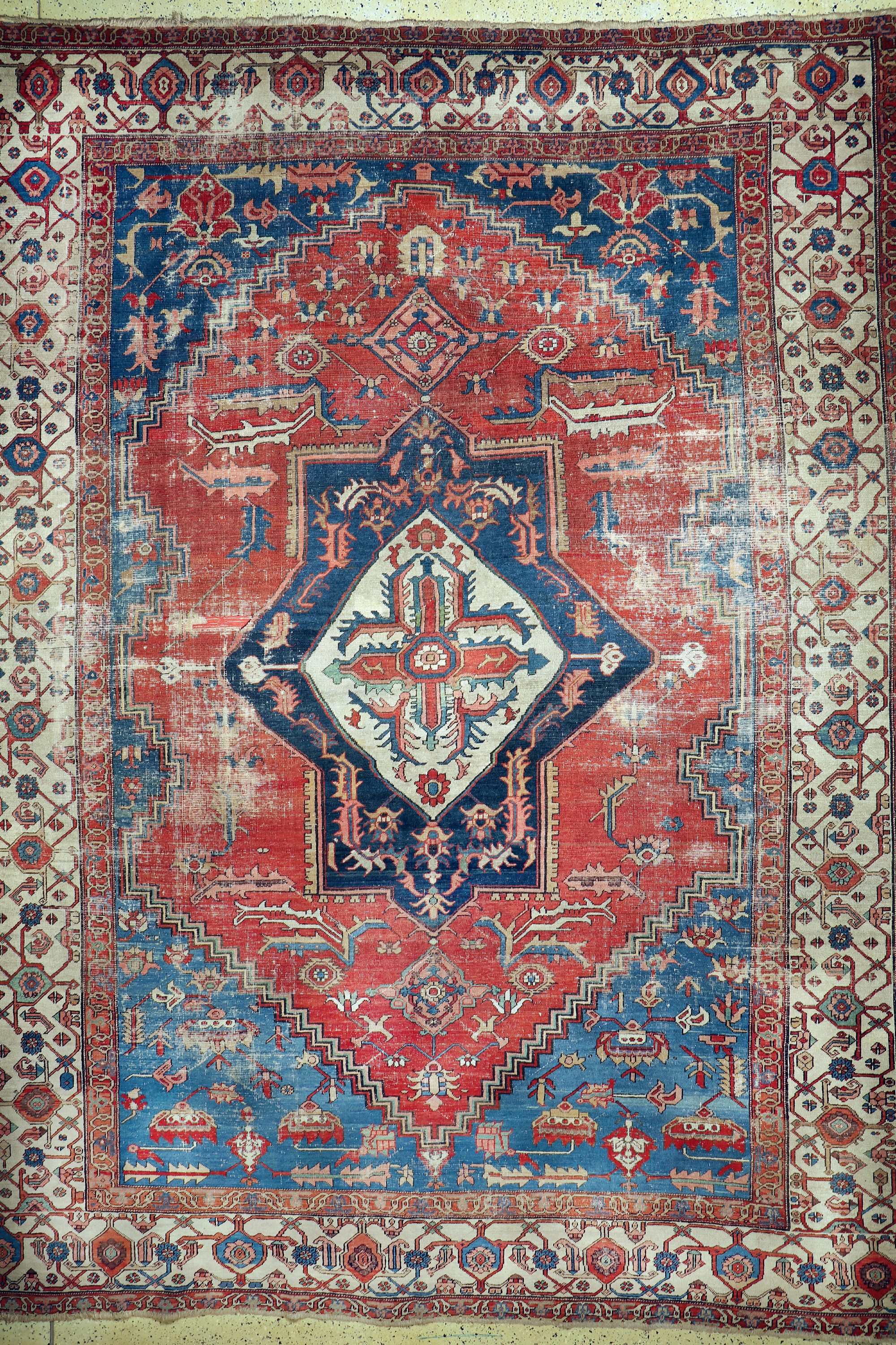 Antiker Heriz, Persien, 19.Jhd, Wolle auf Baumwolle, ca. 440 x 335 cm, EHZ: 4