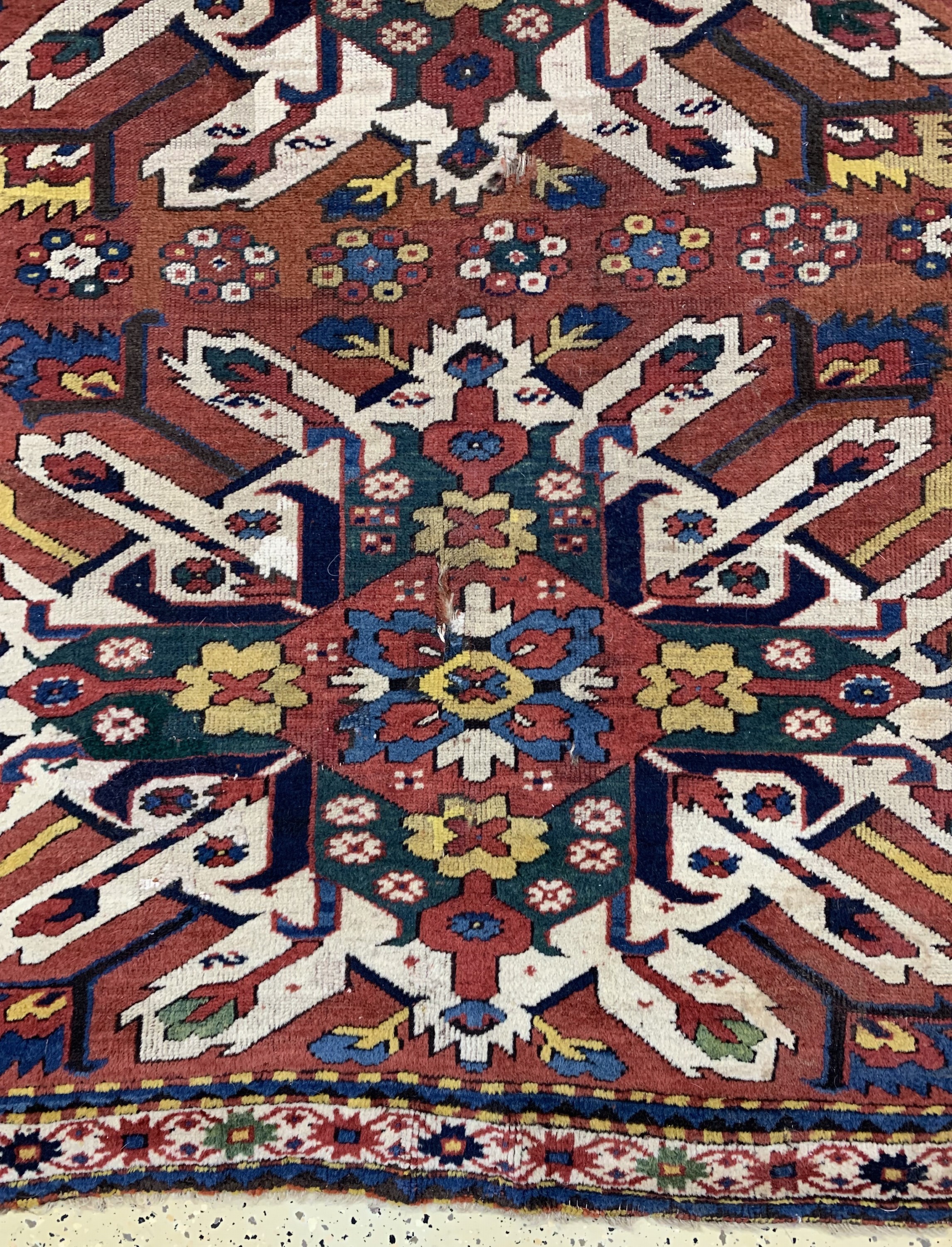 Detail a: Tschelaberd"Adlerkazak"antik, Kaukasus, 19.Jhd, Wolle auf Wolle, ca. 177 x 134 cm, EHZ: 4