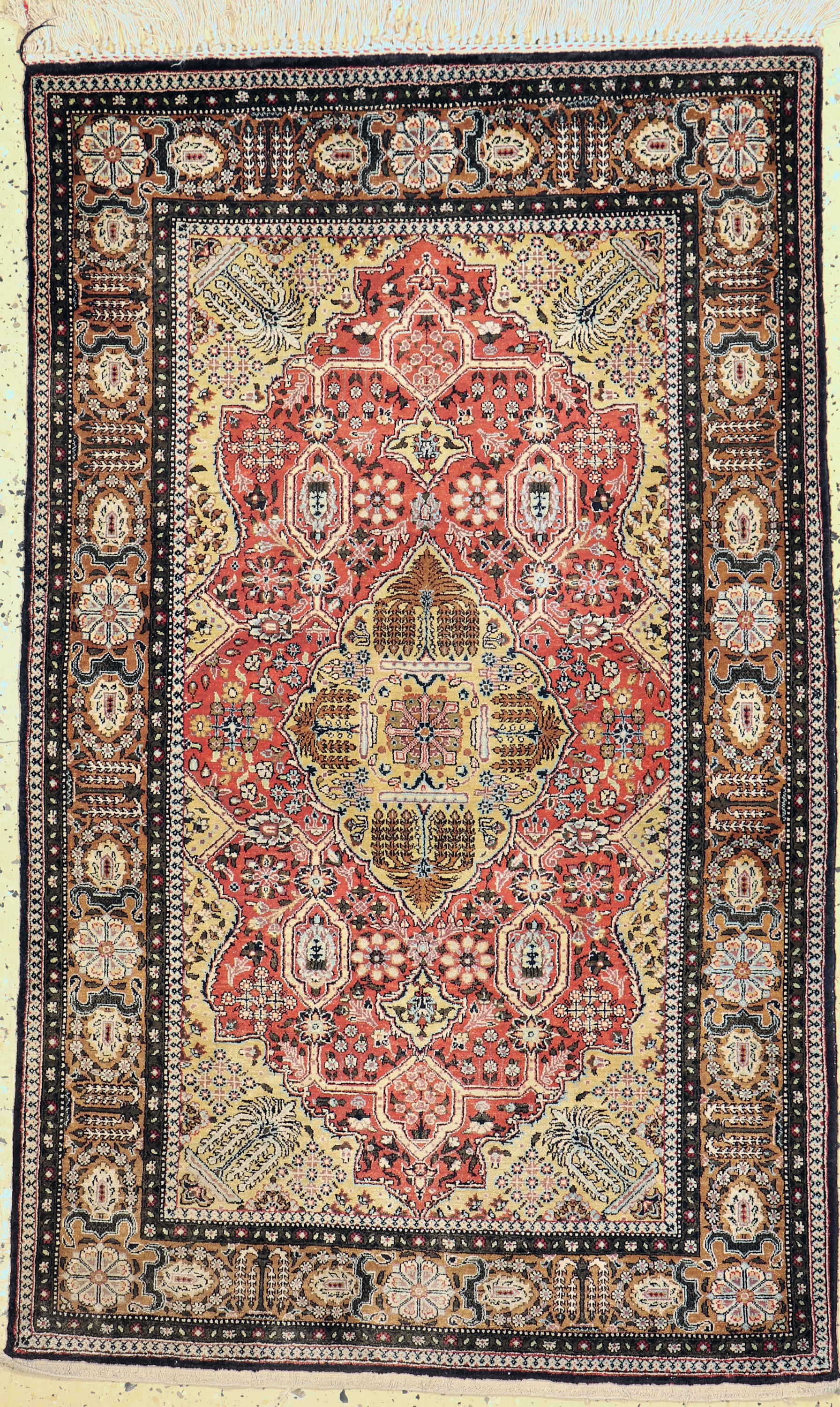 Ghom Seide, Persien, ca. 50 Jahre, reine Naturseide, ca. 133 x 82 cm, EHZ: 1-2