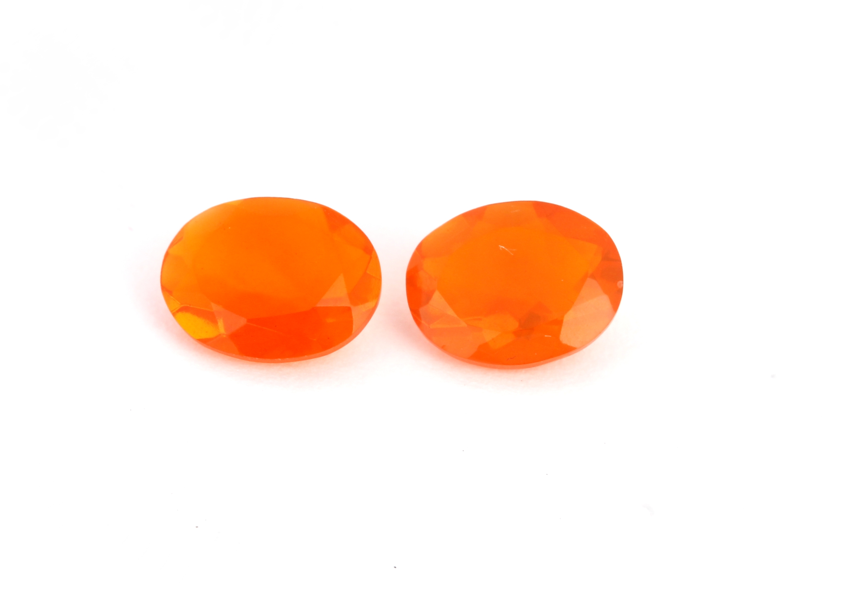 Detail a: Lot 10 lose Feueropale, ca. 8.77 ct, ovalfacett. in versch. Größen