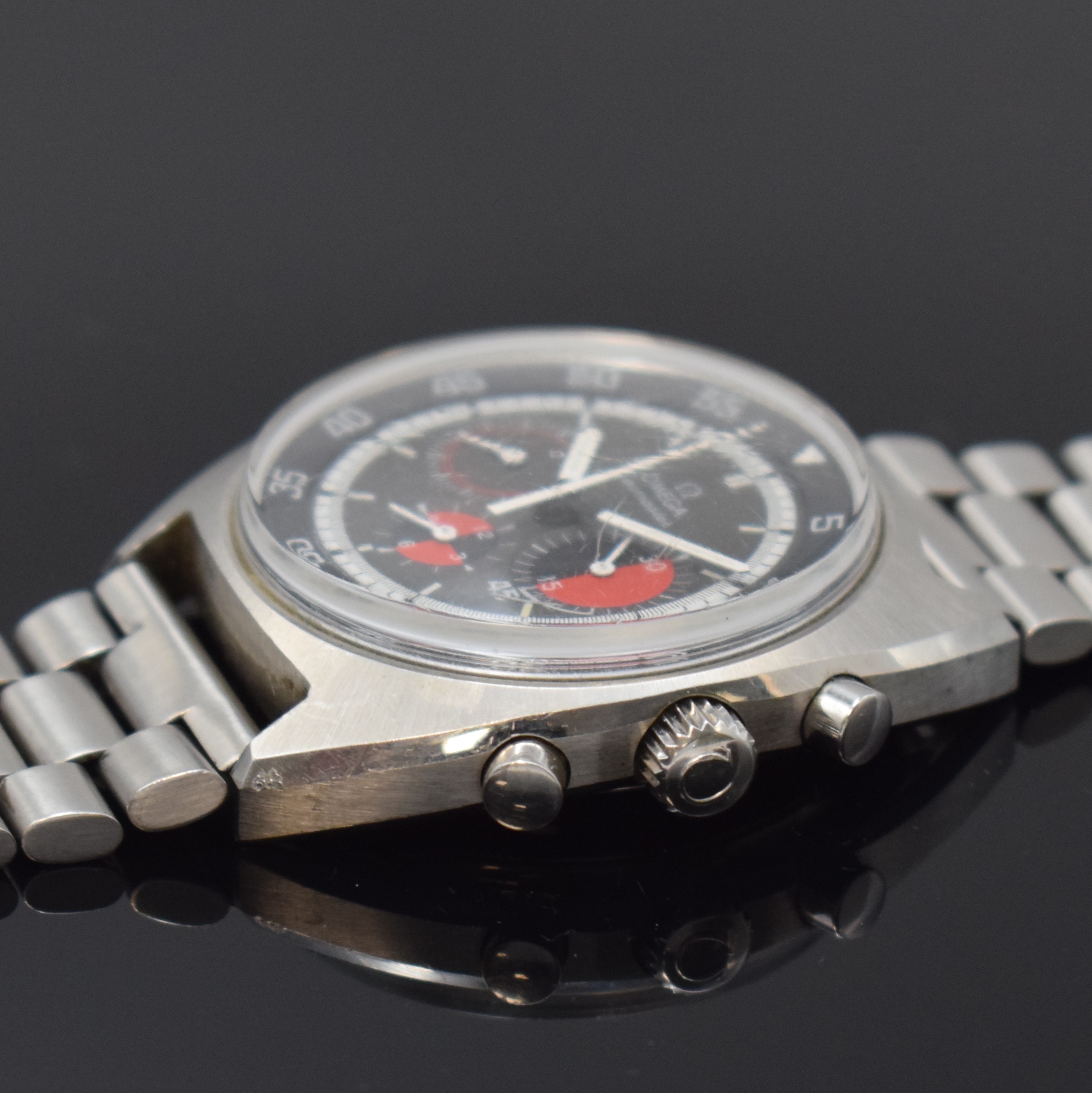 Detail c: OMEGA Herrenchronograph Seamaster "Soccer Timer" in Stahl Referenz 145.019, Schweiz um 1969, Handaufzug, Boden m. Seamasterlogo verschr., ...