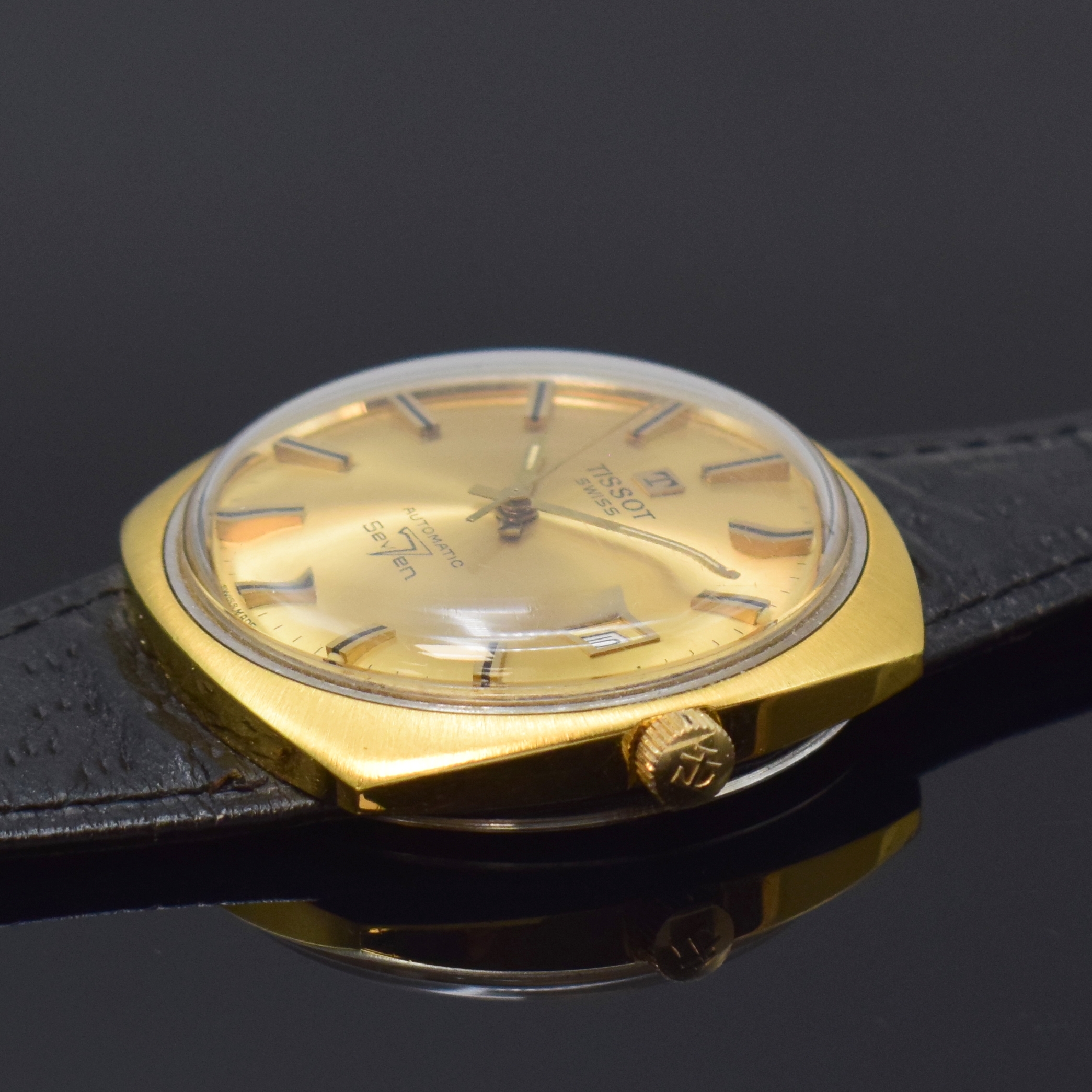 Detail b: TISSOT Herrenarmbanduhr Serie Seven, Automatik, Schweiz um 1970, verg. Einschalengeh. inkl. orig. Tissot Lederband m. Dornschl., verg. Zifferbl. m. ...