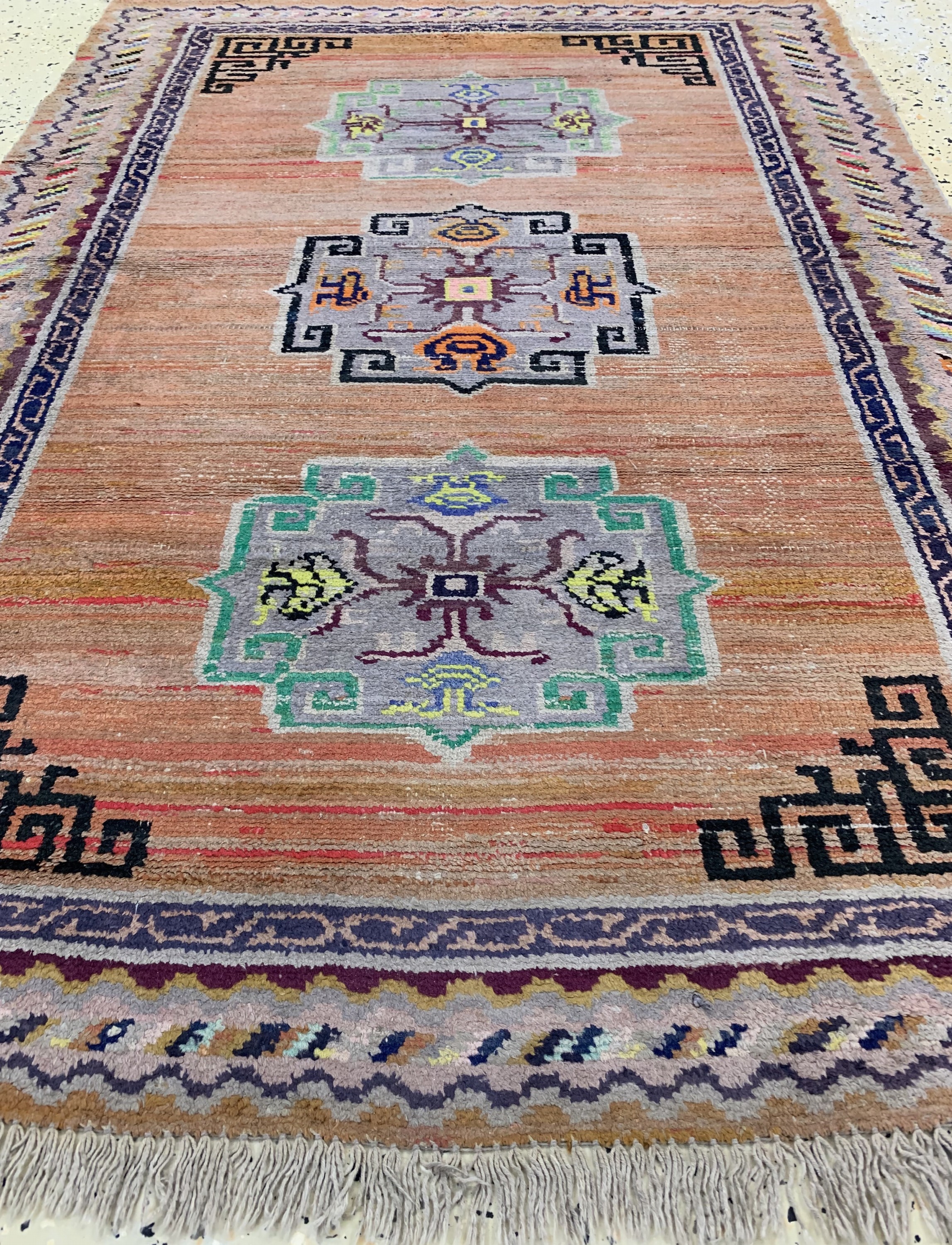 Detail c: Tibet antik, Tibet, um 1900, Wolle auf Baumwolle, ca. 150 x 102 cm, EHZ: 3