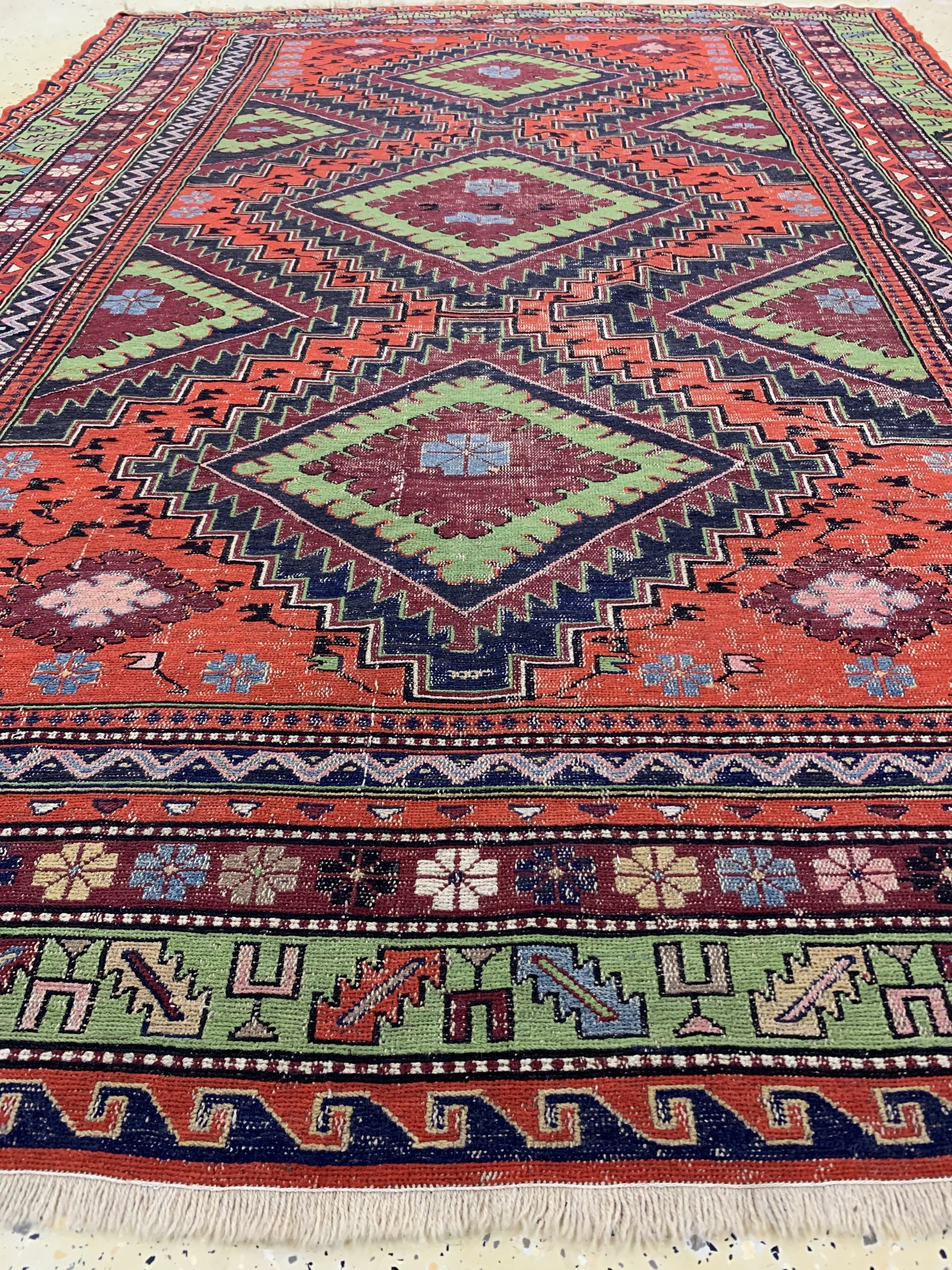 Detail d: Sumakh alt, Türkei, ca. 60 Jahre, Wolle aufWolle, ca. 305 x 180 cm, EHZ: 2-3