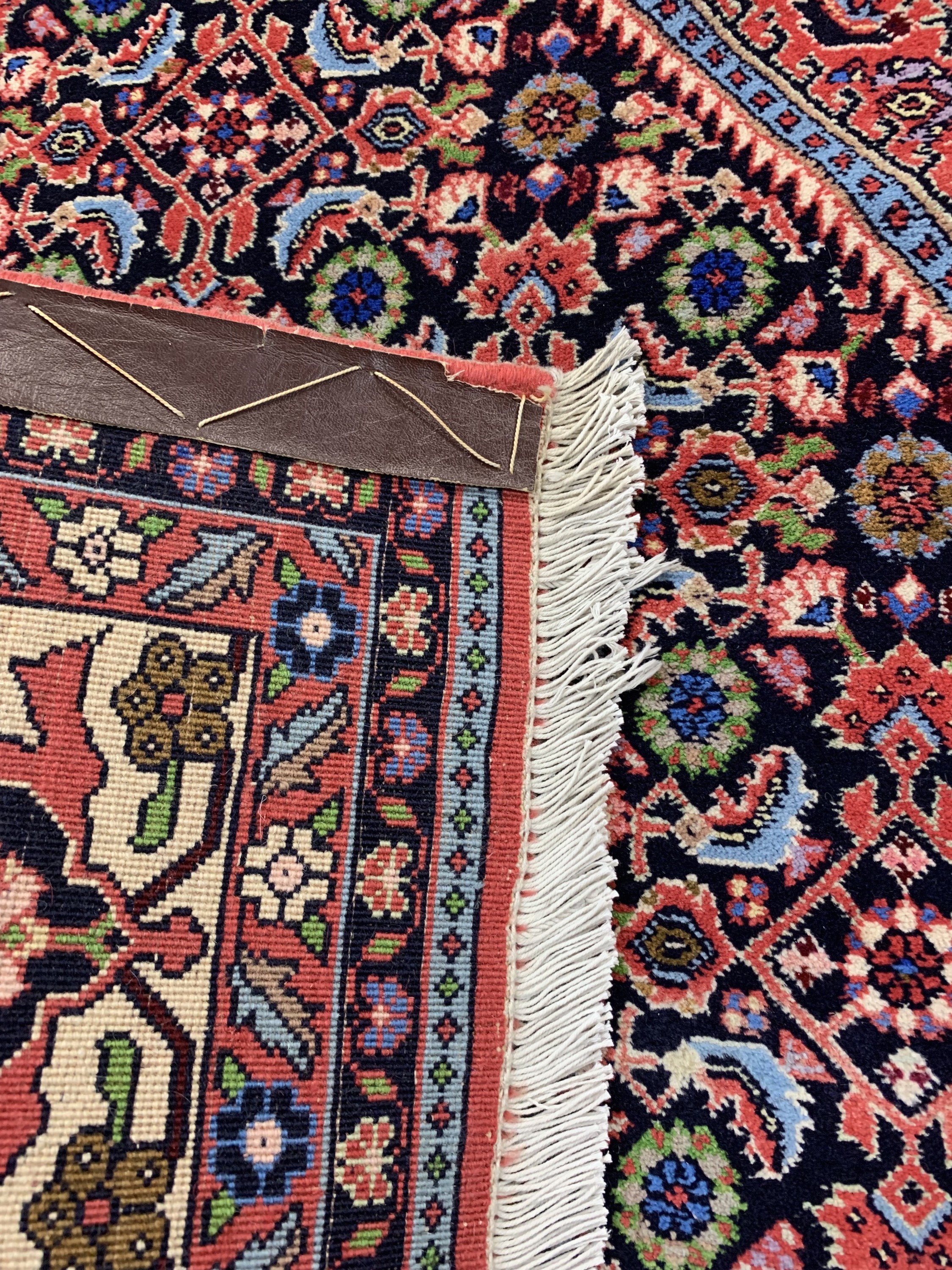 Detail e: Bidjar, Persien, Ende 20.Jhd, Wolle auf Baumwolle, ca. 297 x 197 cm, gereinigt, EHZ: 1-2