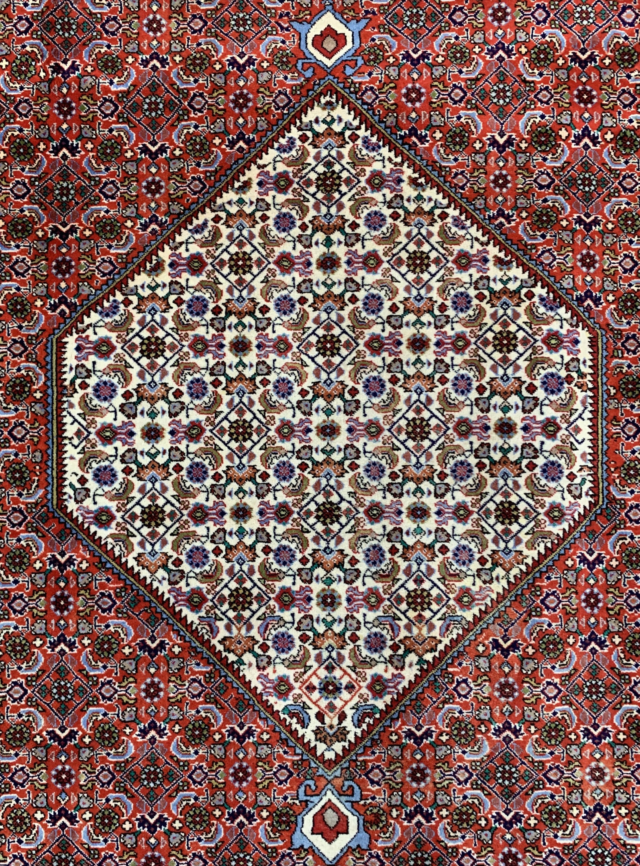 Detail b: Bidjar, Persien, Ende 20.Jhd, Wolle auf Baumwolle, ca. 340 x 250 cm, gereinigt, EHZ: 1-2