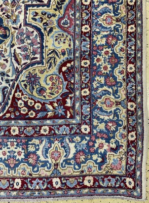 26767169a - Yazd, Persia, early 20th century, wool on cotton, approx. 365 x 252 cm, condition: 2. Rugs, Carpets & Flatweaves