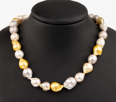 Image 26767652 - Cultured pearl-necklace