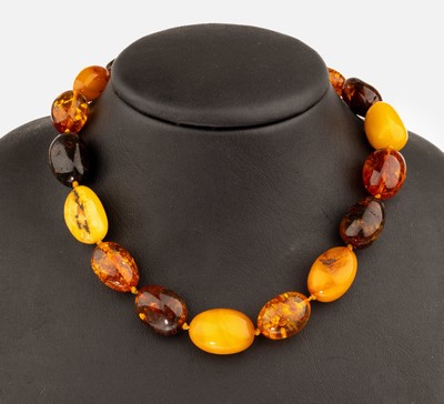 Image 26767653 - Amber-necklace, 1930s
