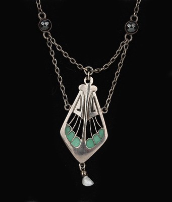 26767654b - Art Nouveau necklace with enamel