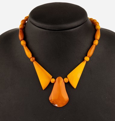 Image 26767819 - Amber-necklace, approx. 1920-25