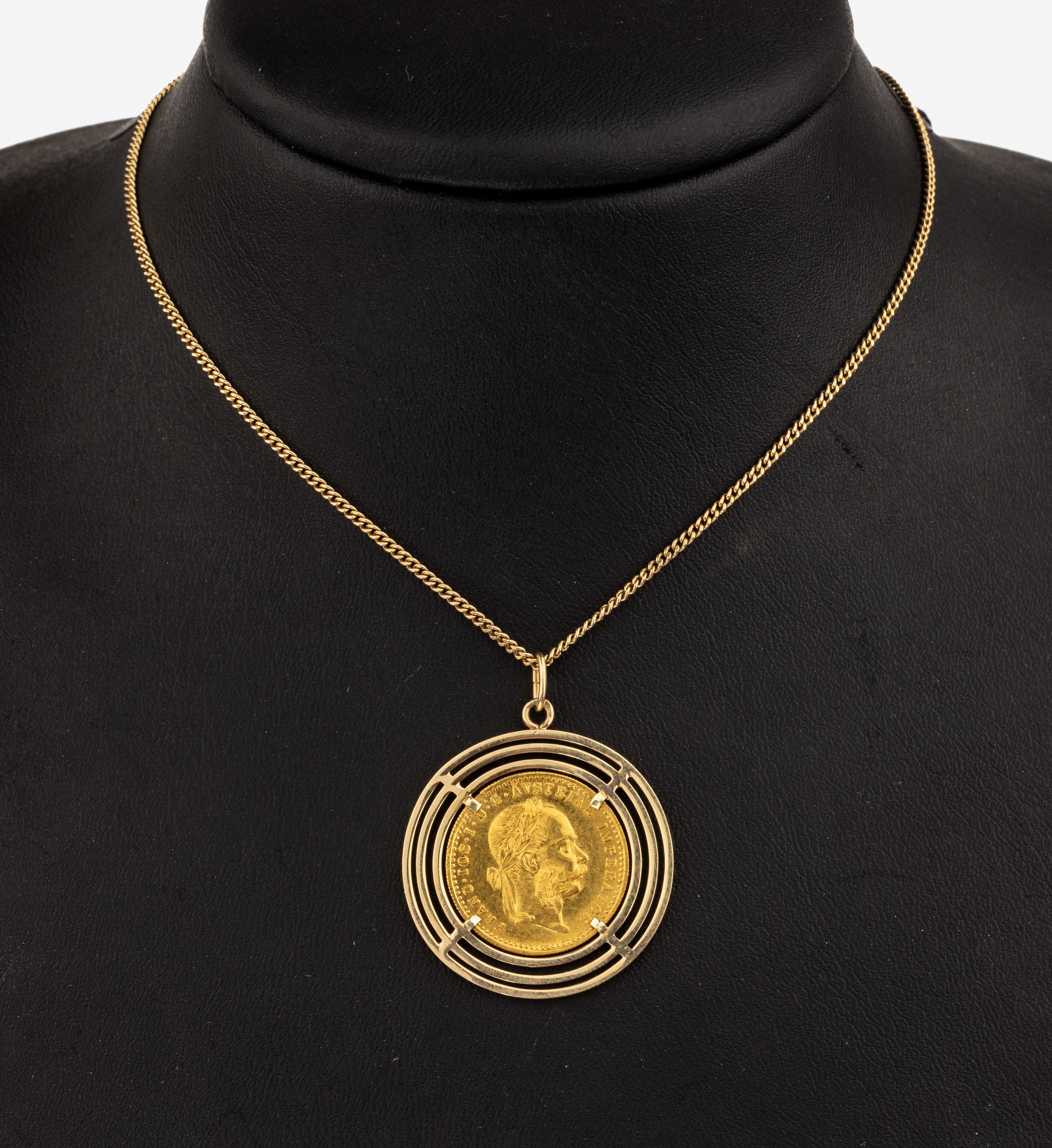 14 kt Gold Münz-Anhänger, GG 585/000, lose gefasste Goldmünze, 1 Dukat Österreich-Ungarn,1915, offizielle Nachprägung, an Kette, L. ca.66 cm, ...