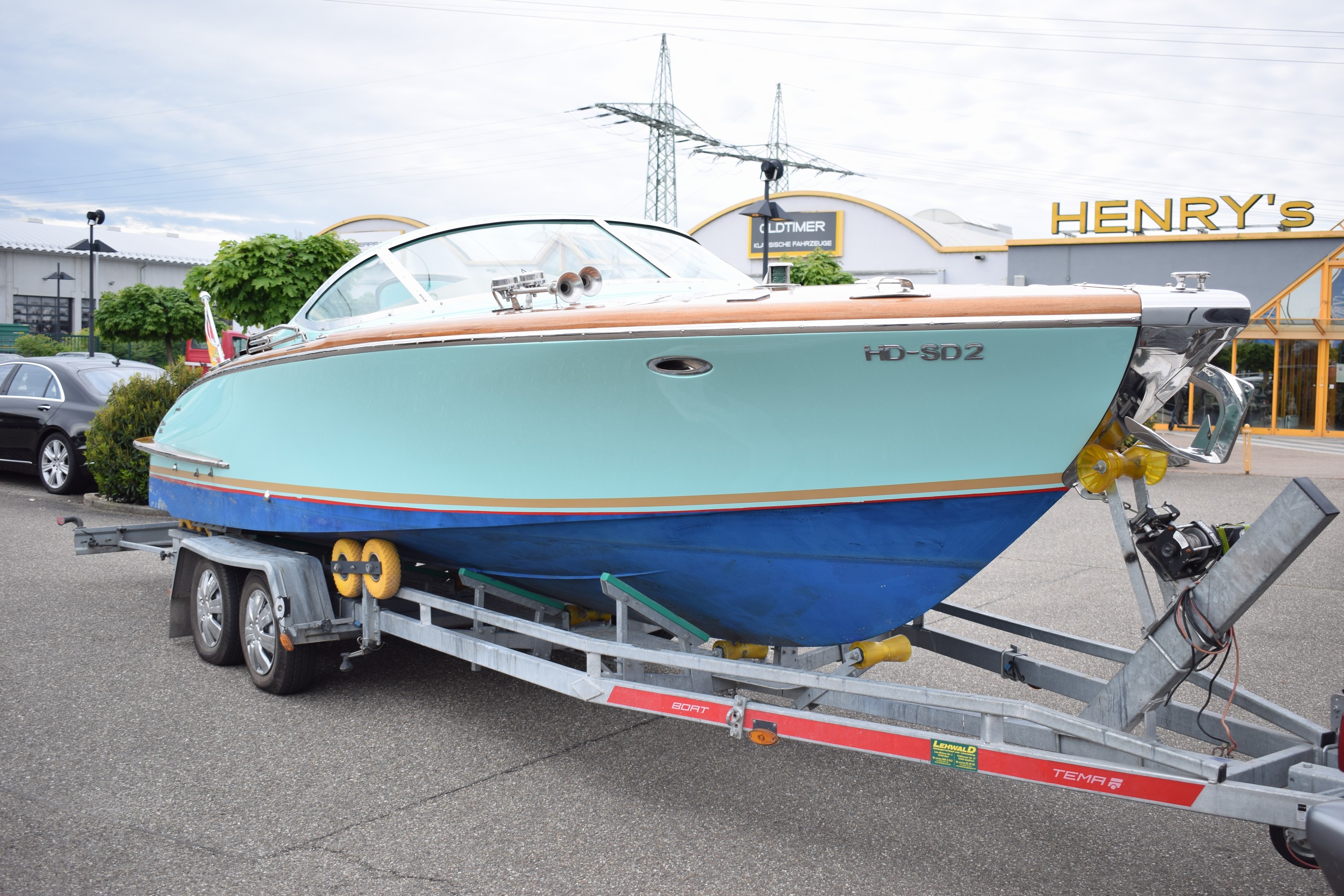 Motorboot Kral Yuka 700, Baunummer: TRYUKCL700A111, Baujahr 2013, Motor Mercury mit 164 kW/223 PS, Länge 7,10 m, Breite 2,40 m, Hauptbaustoff PVC, ...