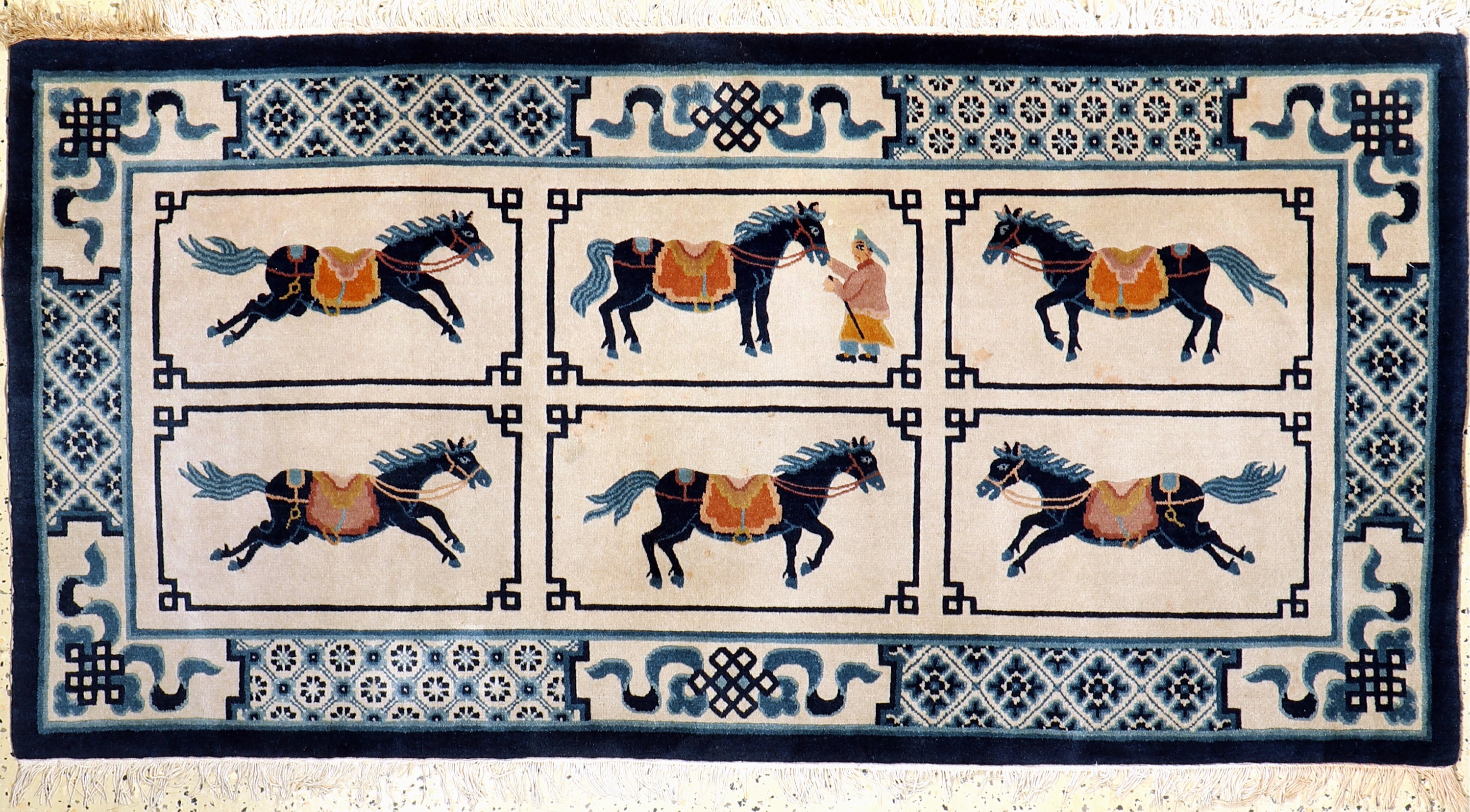Peking alt, China, Ende 20.Jhd, Wolle auf Baumwolle, ca. 185 x 93 cm, Reinigungsbedürftig, EHZ: 2