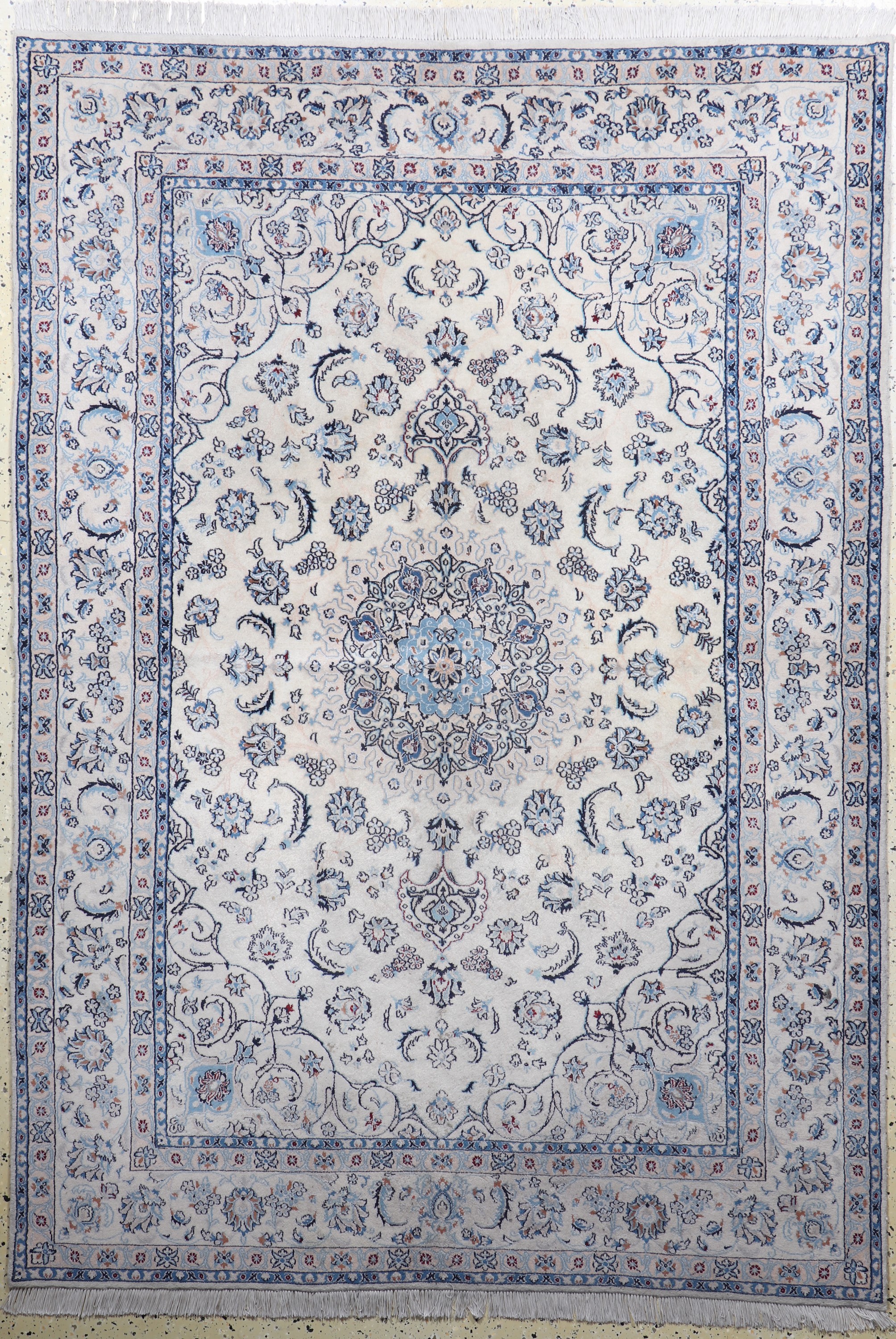 Nain fein(9 La), Persien, Ende 20.Jhd, Korkwolle mit Seide, ca. 237 x 167 cm, EHZ: 2(Reinigungsbedürftig)