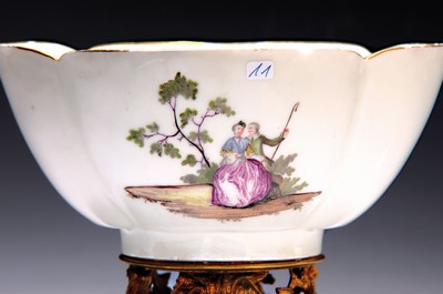 26768034a - Magnificent bowl with fire-gilded bronze fittings, Meissen, around 1745, painting probably Augustin Dietze (1696-1769) (see Lit. Anderson Collection No. 67 in Allen: 18th Century Meissen Porcelain, 1988), probably from the property of Marie Countess von Taubenheim, fine Painting with gallantry scenes, gold decoration, bottom mark, mouth edge bumped and restored, 15x20.5x18 cm