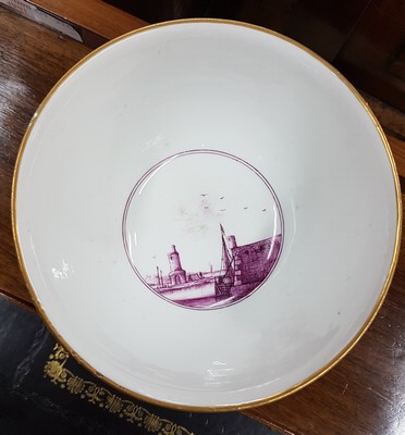 26768048f - Magnificent bowl on a bronze stand, Meissen, painting probably Bonaventura Gottlieb Häuer, around 1745/50, porcelain, camaieu painting in purple, pastoral landscape all around, inside base with picture cartouche, masterly depth perspective, gold edges, gold-plated bronze fittings, mouth edge restored, D. 15.5 cm, slight traces of age