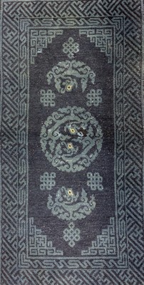 26768093d - A pair of Pao Tow antique, China, around 1900,wool on cotton, approx. 133 x 70 cm, condition: 3. Rugs, Carpets & Flatweaves