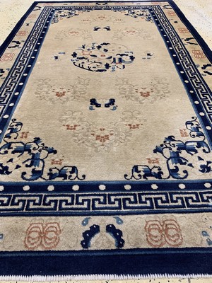 26768095d - Peking old, China, early 20th century, wool oncotton, approx. 213 x 128 cm, condition: 2. Rugs, Carpets & Flatweaves