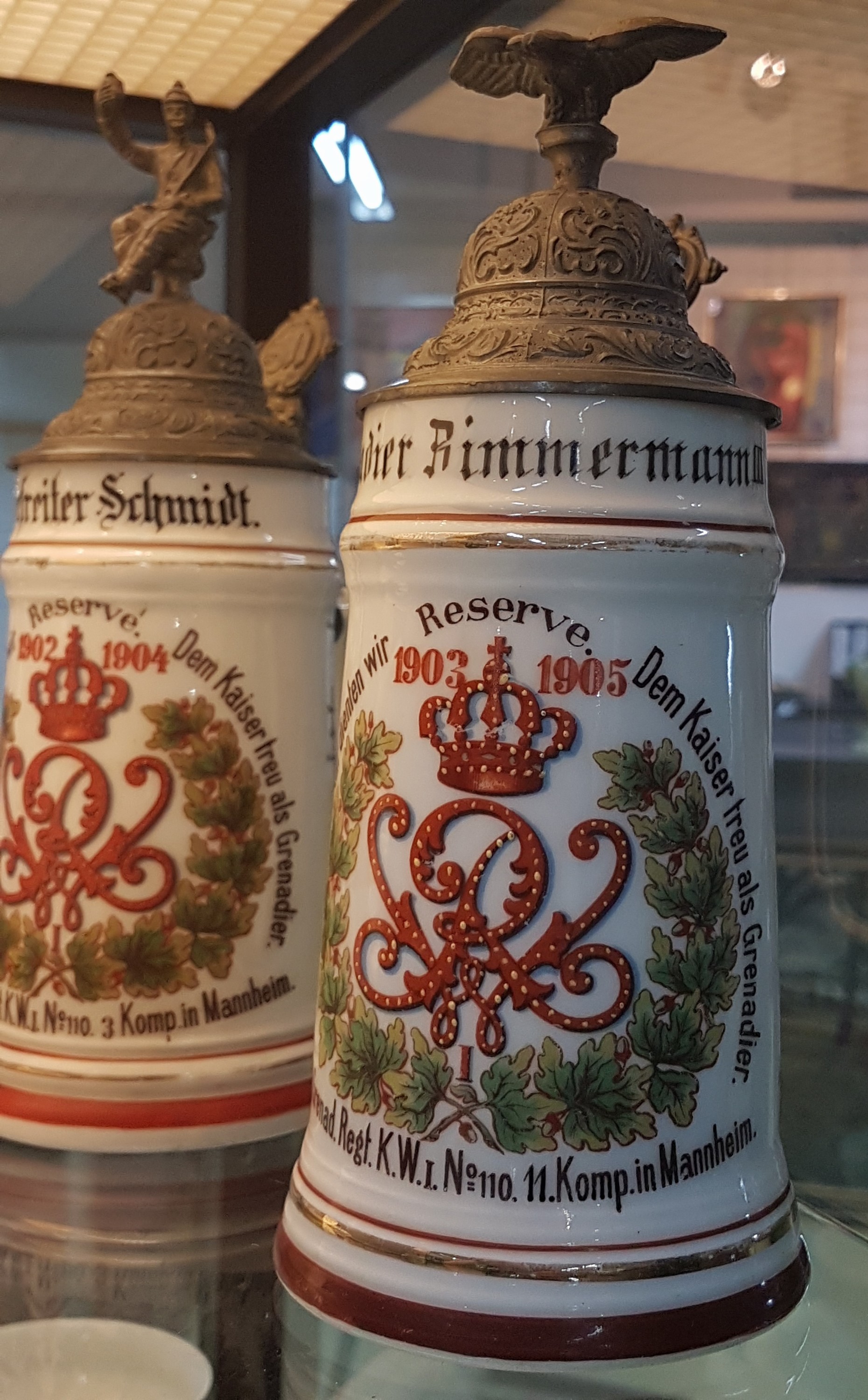 Detail b: 4 Reservistenkrüge, II. Badisches Grenadier- Regiment kaiser Wilhelm I. Mannheim, 1894-1905, Dienstzeiten: 2x 1903-04, 1x 1903-05 1x 1894-96, ...