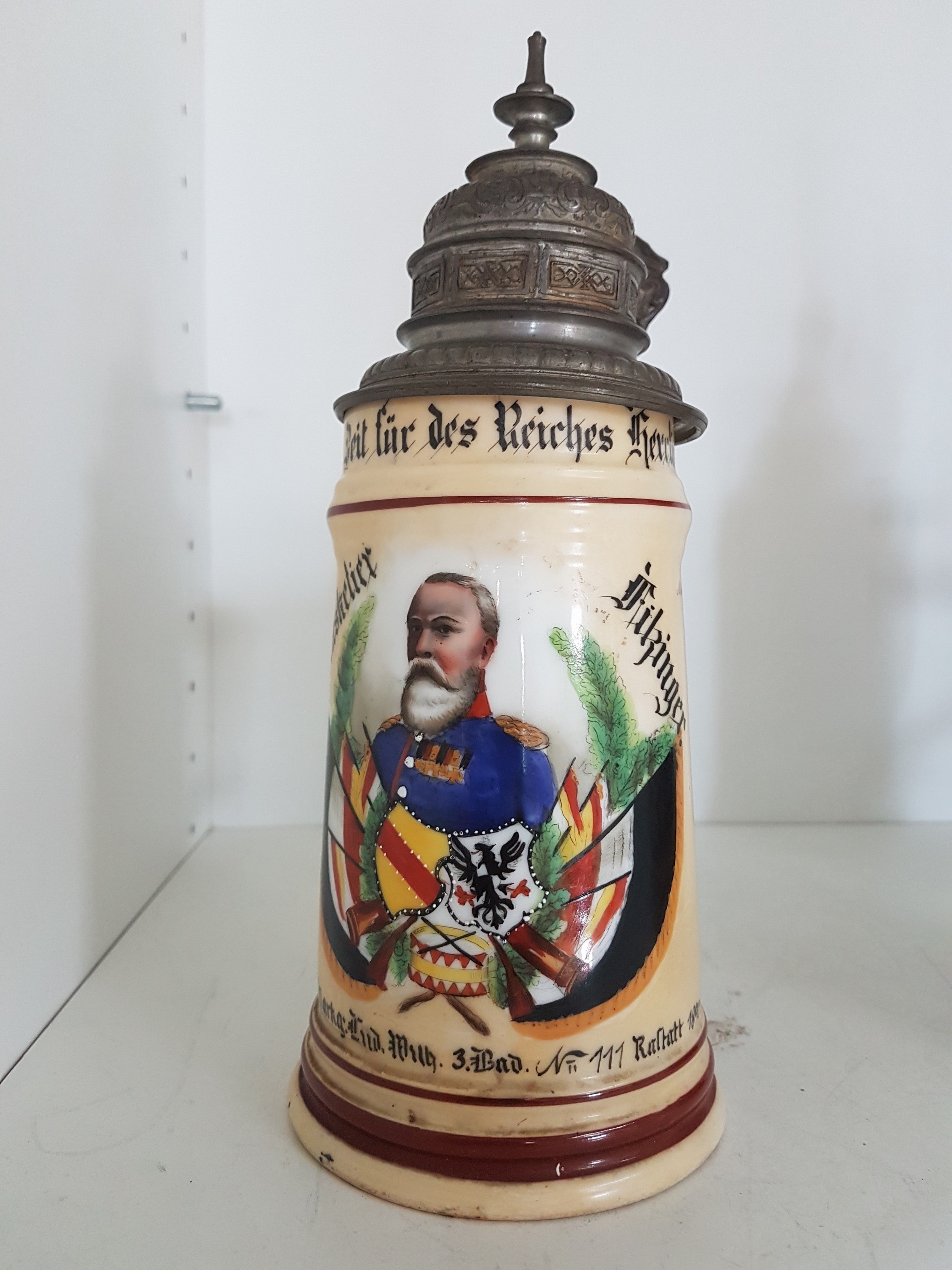 Detail a: 5 Reservistenkrüge, Infanterie-Regiment Markgraf Ludwig Wilhelm Nr. 111 Raststatt, zw. 1892 und 1911, Dienstzeiten 1892-94, 1895-97, 1899-1901, ...