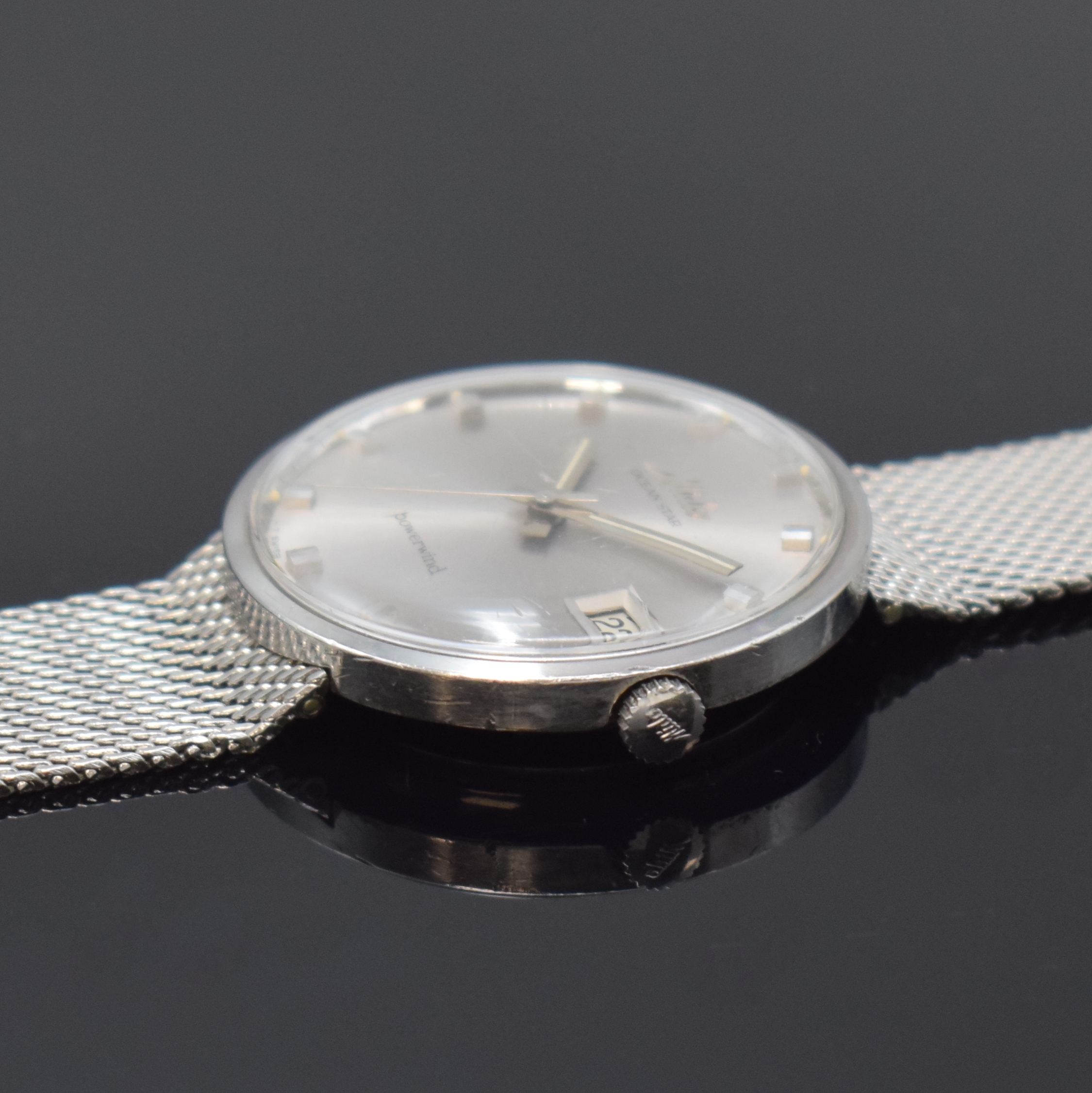 Detail c: MIDO OCEAN Star Powerwind Herrenarmbanduhr in Stahl Referenz 5067, Schweiz um 1970, Automatik, Monocoque-Geh. m. integr. Milanaiseband, silb. ...
