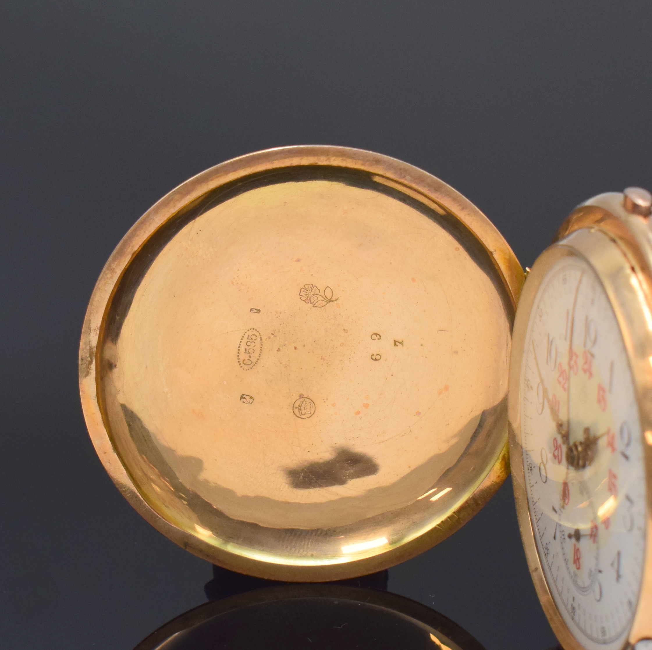 Detail a: Große Herrensavonette mit 1/4-Stunden- Repetition und Schaltradchronograph in RG 585/000, Schweiz um 1900, guill. 3-Deckel Goldgeh. dell., grav. ...