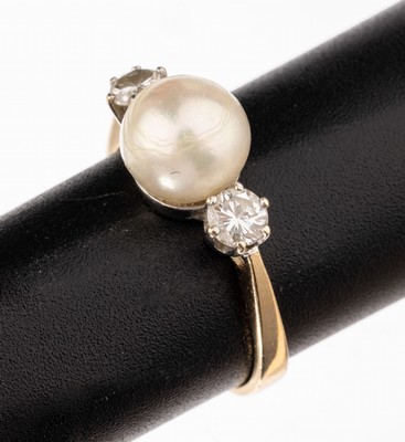 Image 26768812 - 14 kt gold pearl-brilliant-ring
