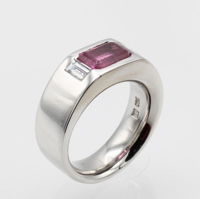 Image Massiver Ring mit Rubellit und Diamanten