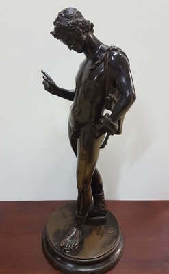 26769223b - Skulptur des Narziss, Frankreich, um 1900