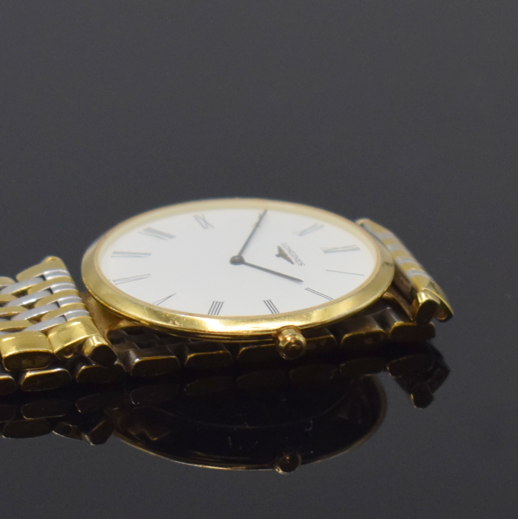 Detail c: LONGINES La Grande Classique Armbanduhr Referenz L4.709.2, Schweiz um 2012, quarz, verg. Gehäuse inkl. Gliederband m. dopp. Faltschl., Boden 6-fach ...