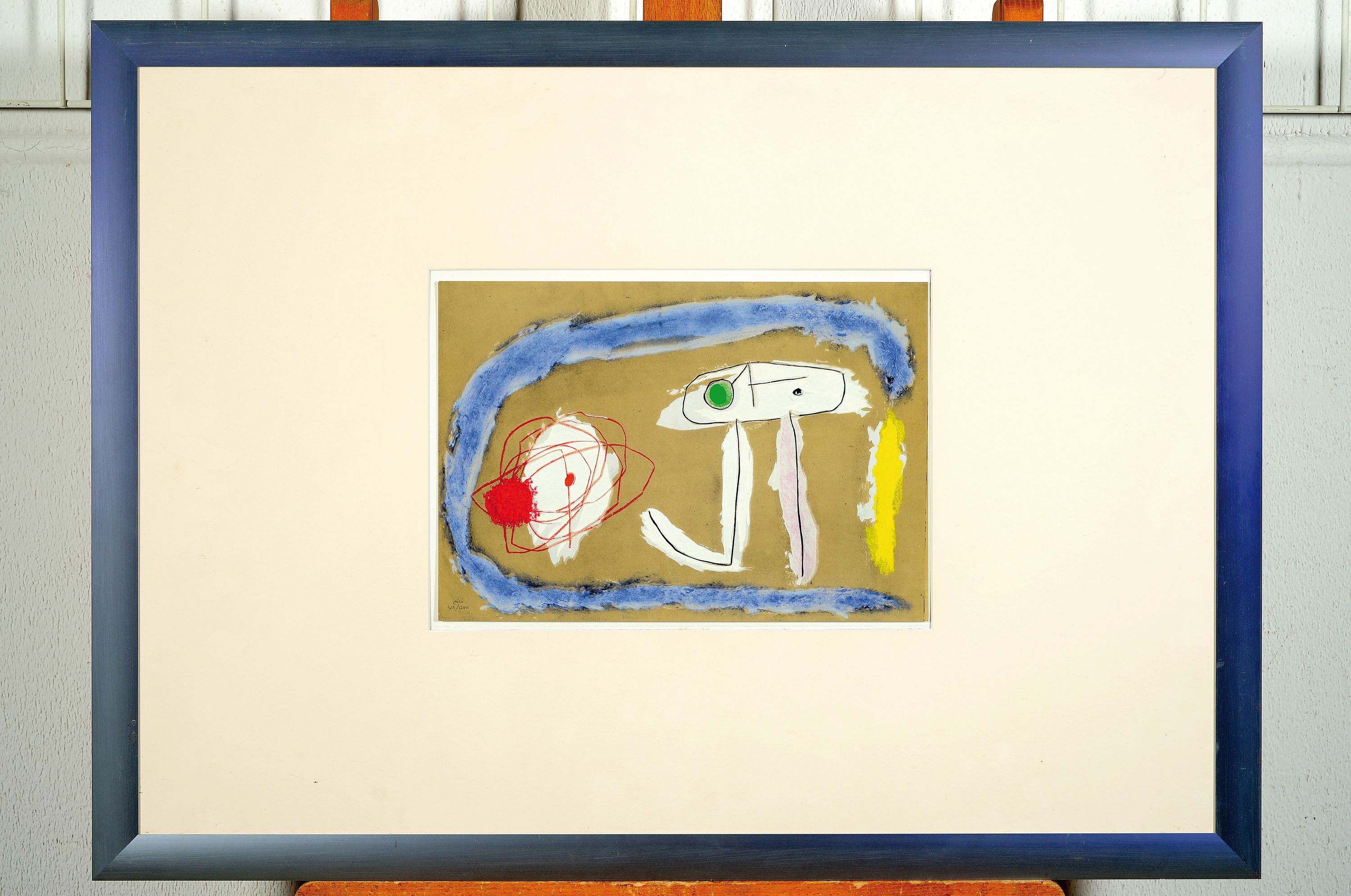 Detail k: Joan Miro, 1893-1983, Pochoir, "Personnage et Oiseau", 1963, Ed. 615/1200, handsigniert und nummeriert, Blatt 21,5x32 cm, unter Glas ...