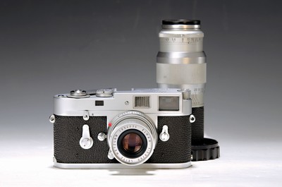 Image 26769547 - Leica M2, No. 1020725, built in 1961, plus two lenses: Elmar 50mm 1:2.8 and Hektor 135mm 1:4.5; signs of wear; Shutter speeds not checked