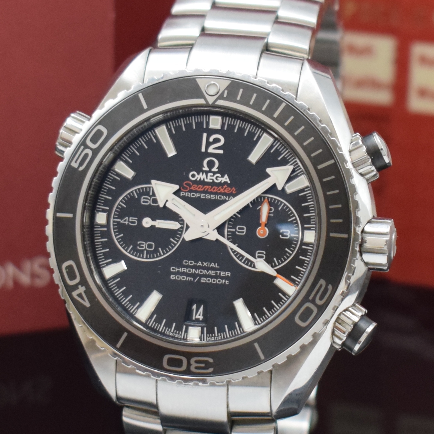 Detail a: OMEGA Seamaster Planet Ocean Chronometer Herrenchronograph Co-Axial Referenz 232.30.46.51.01.001, Schweiz verk. lt. beil. Pap. 01/2013, Automatik, ...
