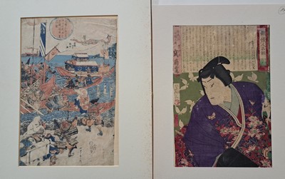 26771904h - Collection of 28 Japanese color woodcuts Ukiyo-e, 19th century, inter alia: Eisen, Toyokuni I and II, Kunisada, Utagawa, Hokusai, Kuniyoshi and others, representation of Samurai, scenes from the Kabuki theater, scenes from everyday life, mostly in oban format, partly tanned or with visible signs of age.