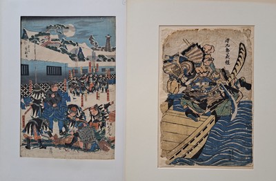 26771904l - Collection of 28 Japanese color woodcuts Ukiyo-e, 19th century, inter alia: Eisen, Toyokuni I and II, Kunisada, Utagawa, Hokusai, Kuniyoshi and others, representation of Samurai, scenes from the Kabuki theater, scenes from everyday life, mostly in oban format, partly tanned or with visible signs of age.