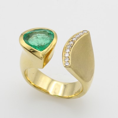Image Ring mit Smaragd und Brillanten