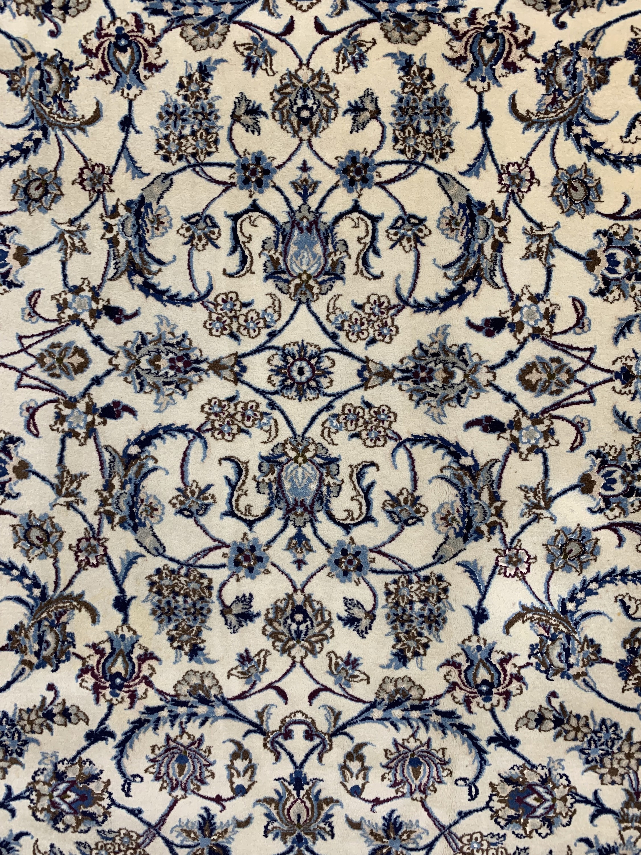 Detail b: Nain fein(9 La), Persien, Ende 20.Jhd, Korkwolle mit Seide, ca. 306 x 205 cm, EHZ: 1-2
